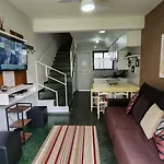Casa Em Condominio Toninhas Duas Vagas De Garagem